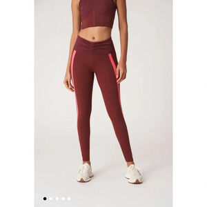 New Balance X Bandier Ultra High Rise Tight Leggings in Deep Mauve Small